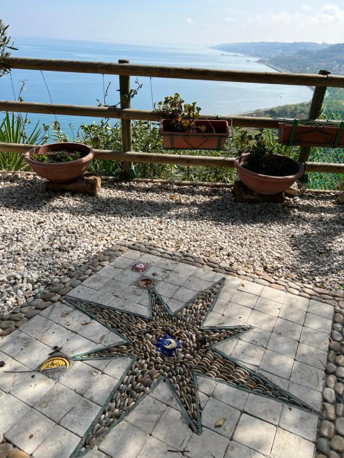 Appartamento Vacanza Moch - Viaggiatori Alla Scoperta Della Costa Dei Trabocchi Francavilla Al Mare Extérieur photo